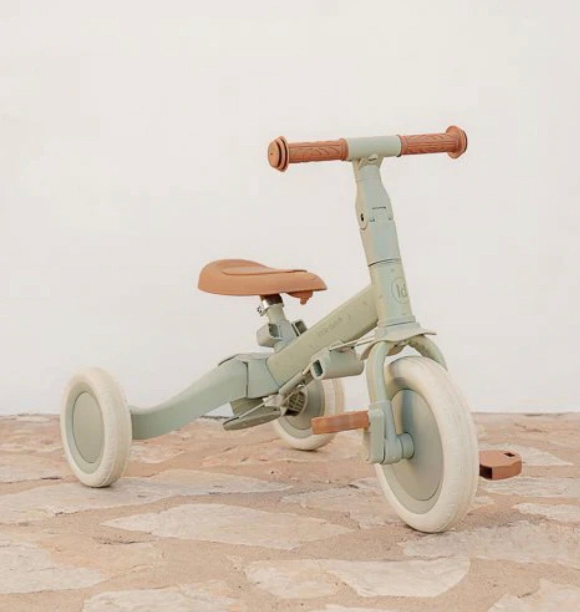 Little Dutch Tricycle with Push Bar