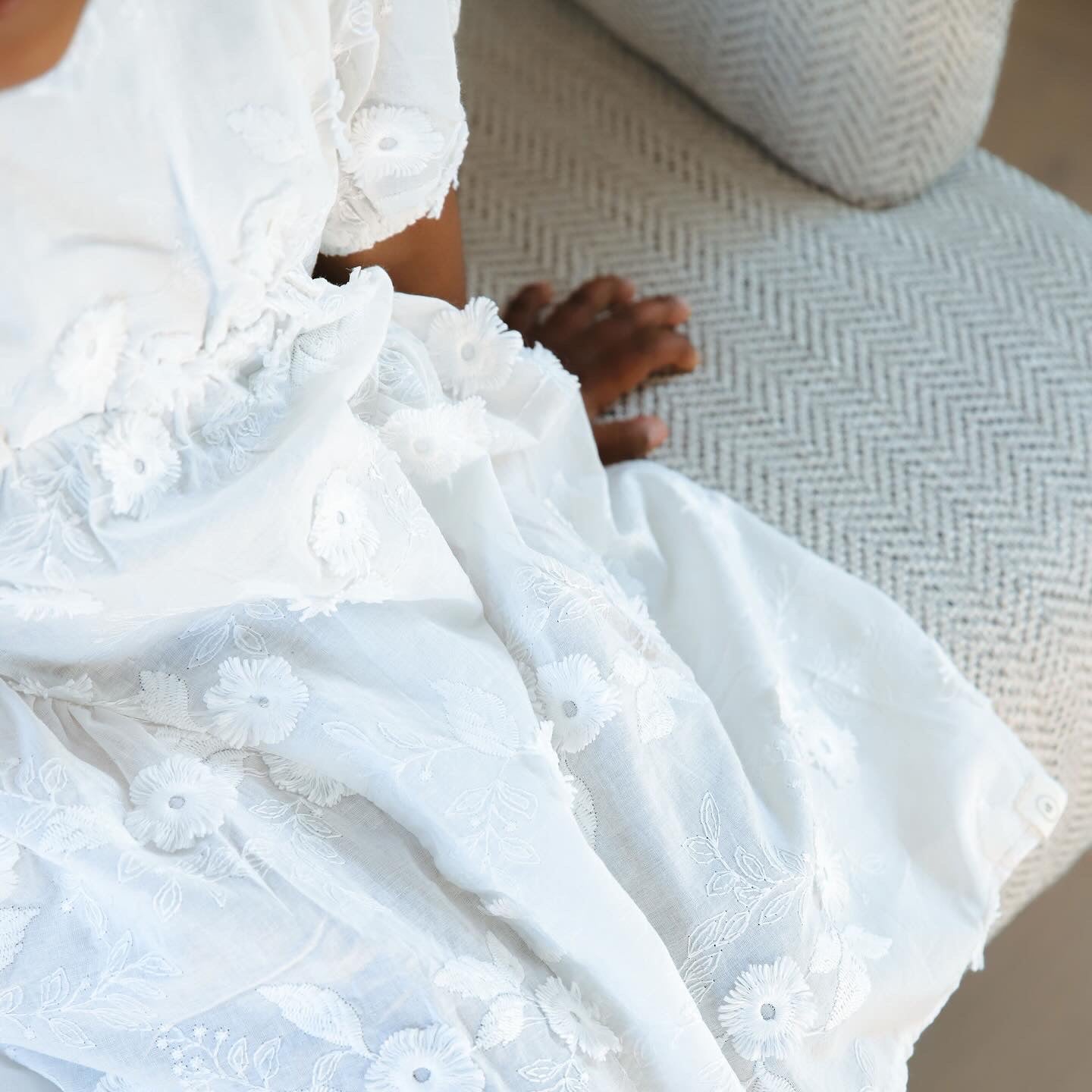 Floral Embroidered Puff Sleeve Dress