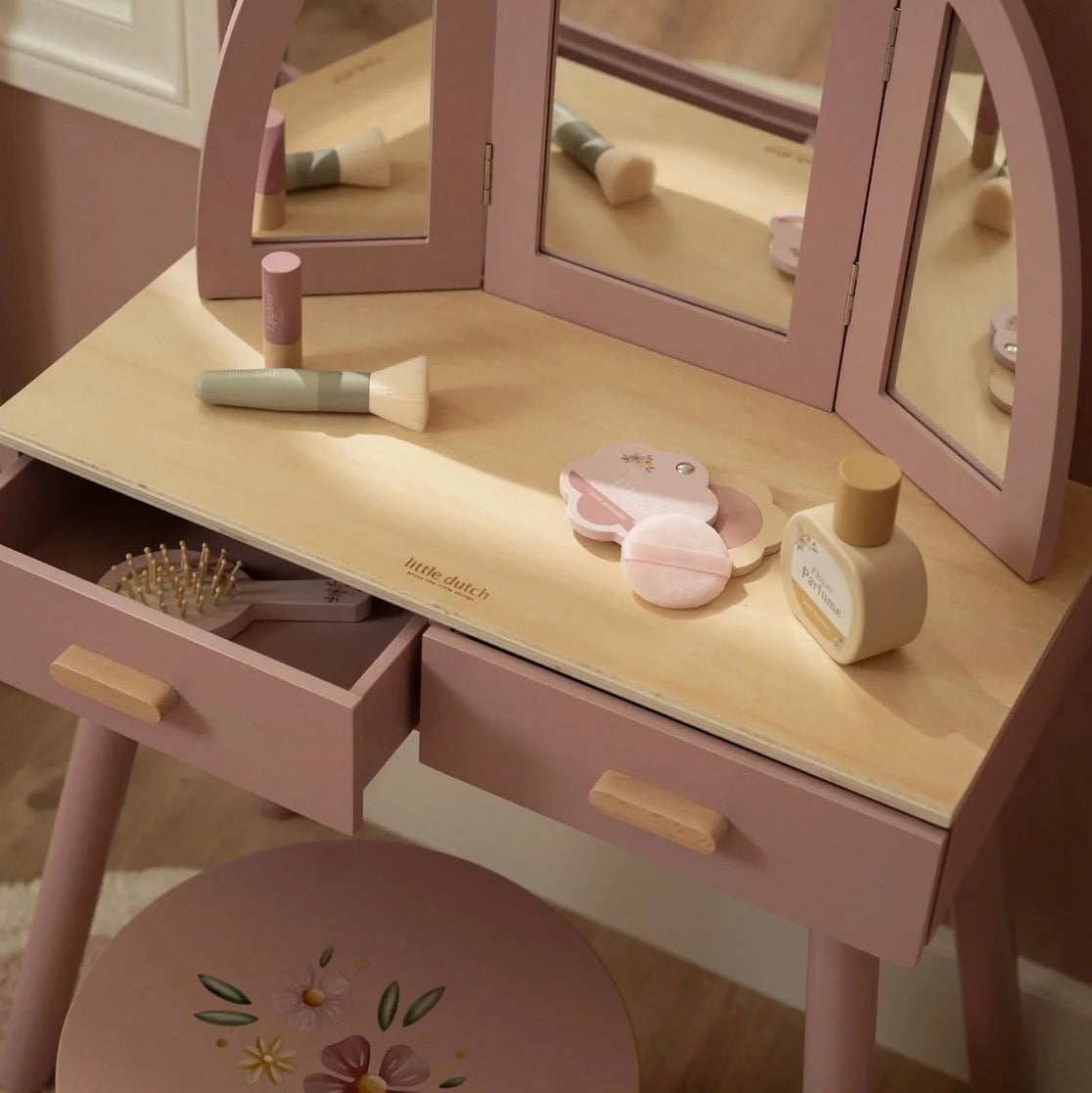Little Dutch Wooden Dressing Table