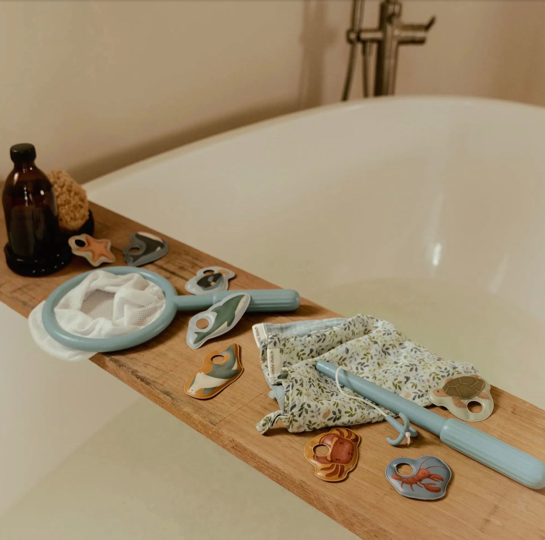 Little Dutch Bath Fishing Toys Set