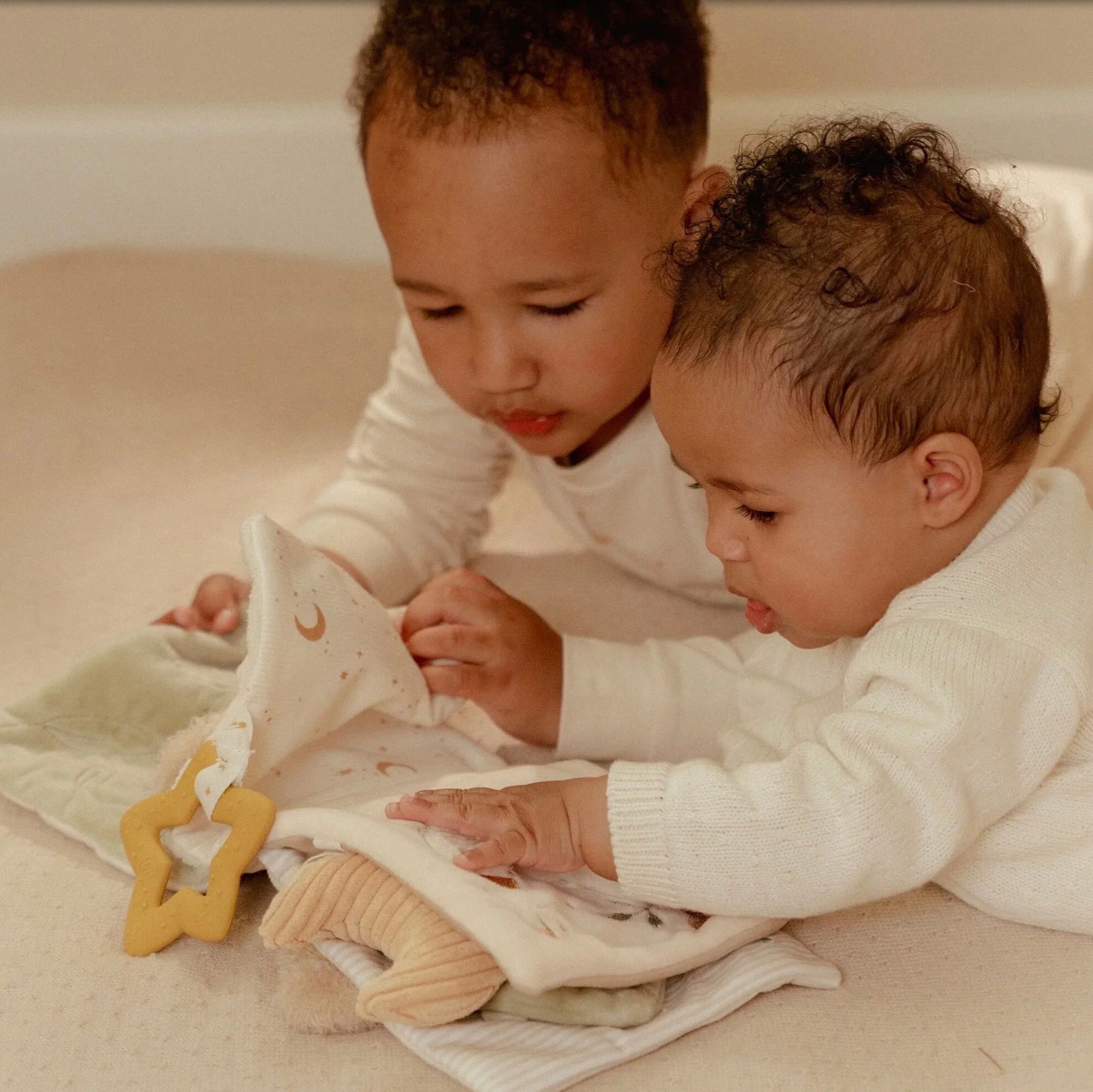 Little Dutch Soft Activity Book Newborn Naturals