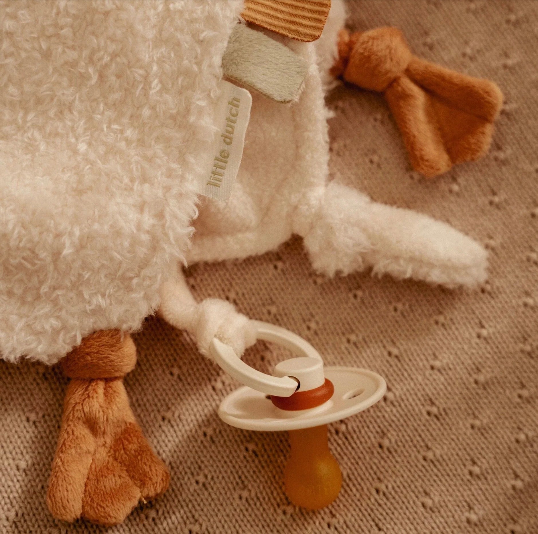 Little Dutch Cuddle Cloth Goose